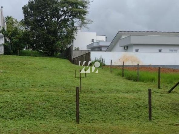 Terreno em Pedra Branca, Palhoça. 0 quartos, 518m². Imagem 2 de 2